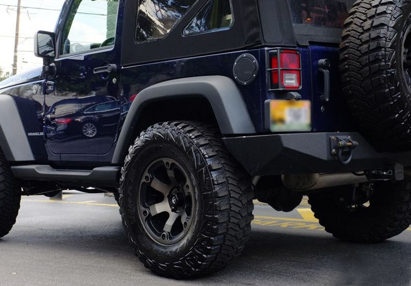 How Many Wheels Does a Jeep Have?
